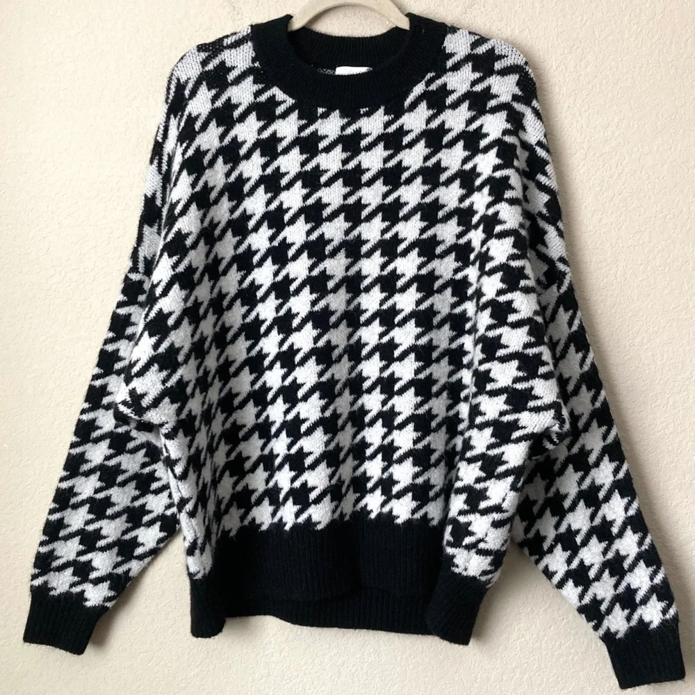 H&M XL Soft Wool Blend Houndstooth Print Boxy Sweater